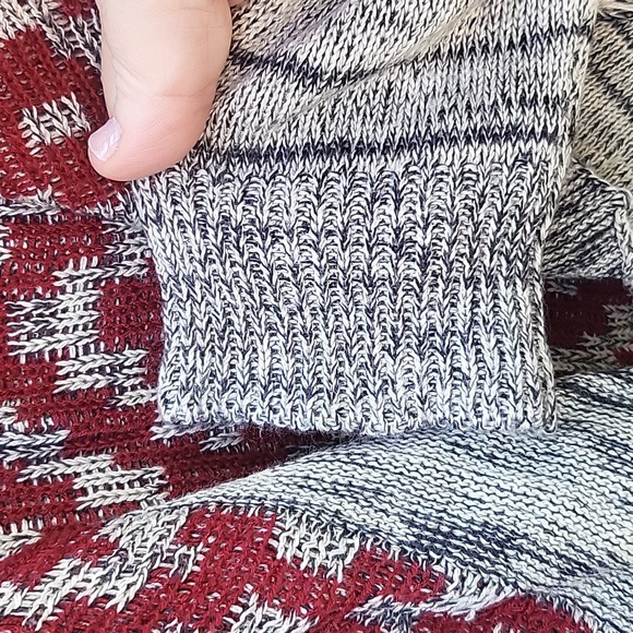 Eyeshadow southwestern pattern long sleeve open cascading front with fri… - Picture 4 of 6